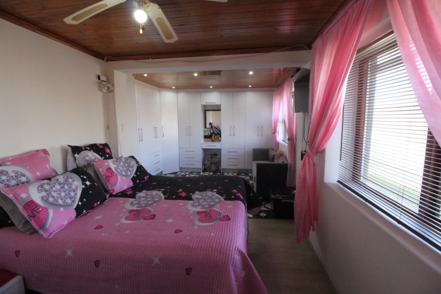 3 Bedroom Property for Sale in Bethelsdorp Eastern Cape